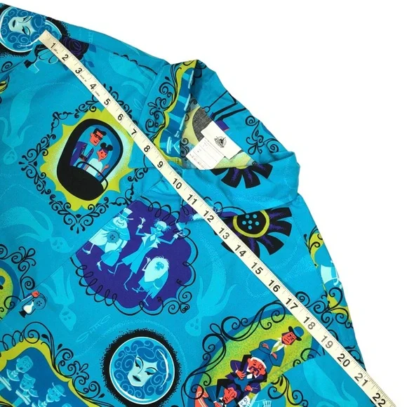 Disney Parks Haunted Mansion Short Sleeve Button Up Camp Shirt Size M Blue NWT